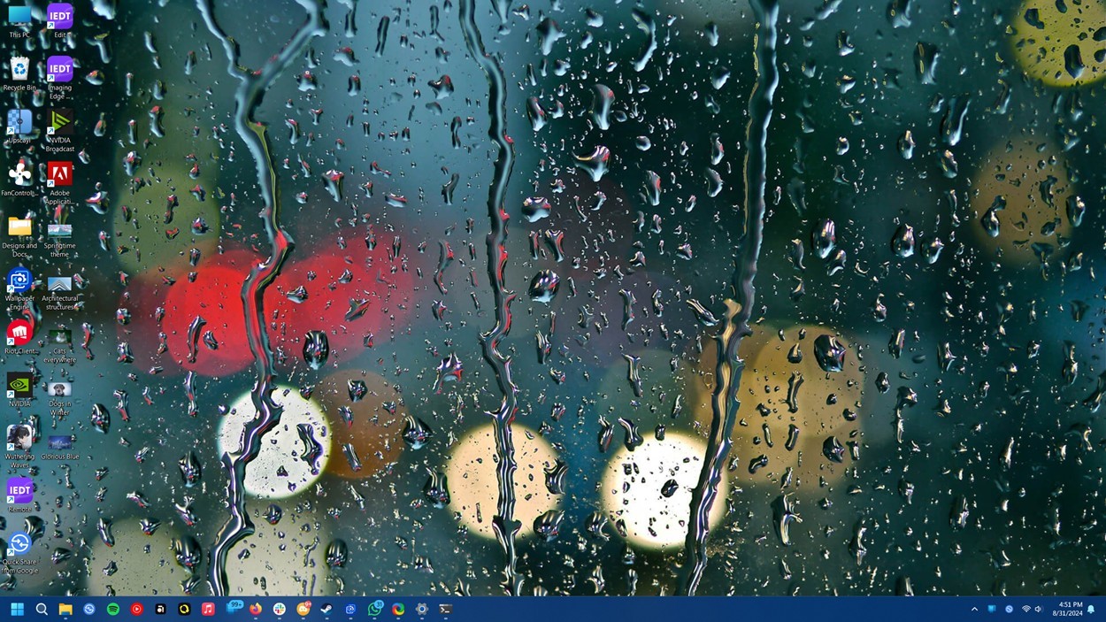 Rain in the City - Chủ đề mưa trong thành phố lãng mạn cho Windows 11