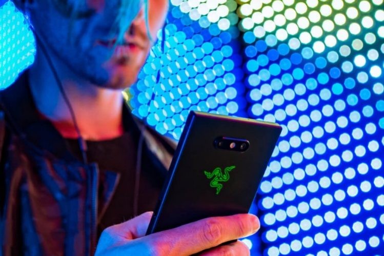 Razer Phone 2 camera và mặt sau