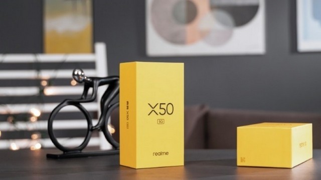 Realme X50 5G thiết kế mặt lưng