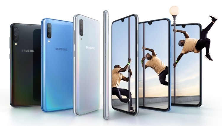 Samsung Galaxy A70: Màn Hình AMOLED Rộng Lớn, Pin 4.500mAh và Camera Sau Ba Ống Kính