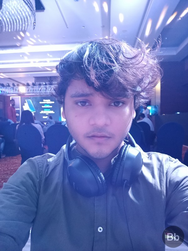 Selfie 3