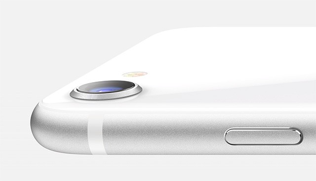 So sánh iPhone SE và iPhone XR: Nên mua iPhone nào năm 2025?
