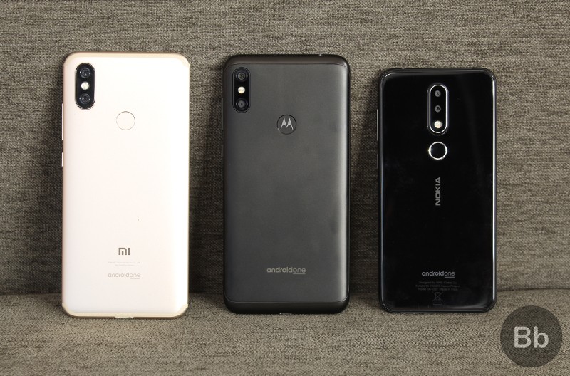 So sánh Motorola One Power với các đối thủ