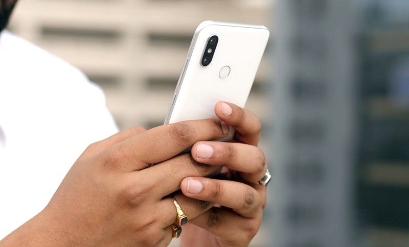Sử dụng Mi 8