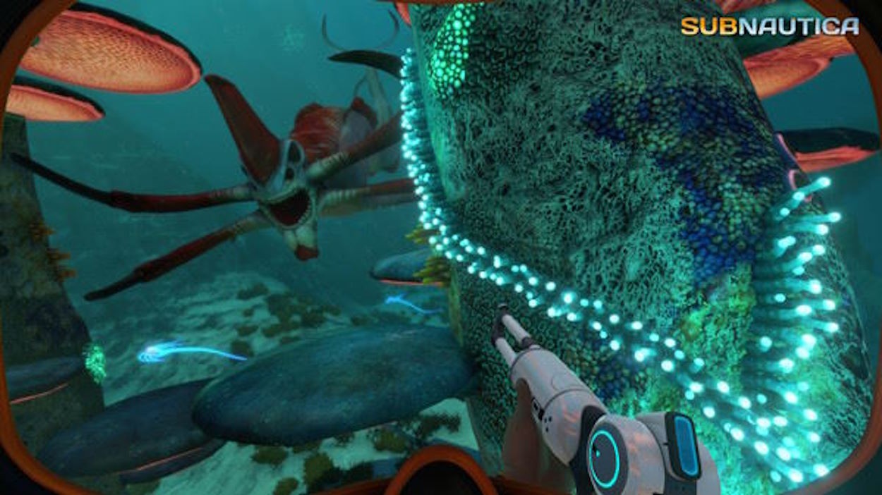 Subnautica là một trò chơi khám phá dưới nước, nơi người chơi phải xây dựng căn cứ dưới biển và đối mặt với những sinh vật biển nguy hiểm