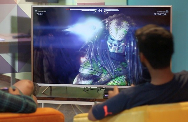 TCL L55P2MUS 4K UHD TV: Hiệu suất ổn định khi chơi game