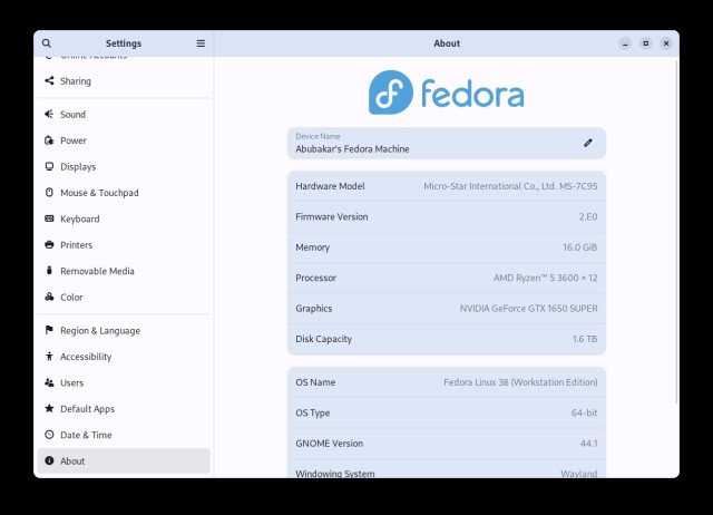 Tên thiết bị trong cài đặt Fedora