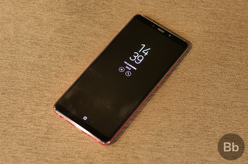 Tính năng Always On Display tiện lợi trên Galaxy A9