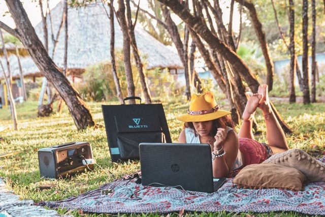 Trạm điện di động BLUETTI EB70S