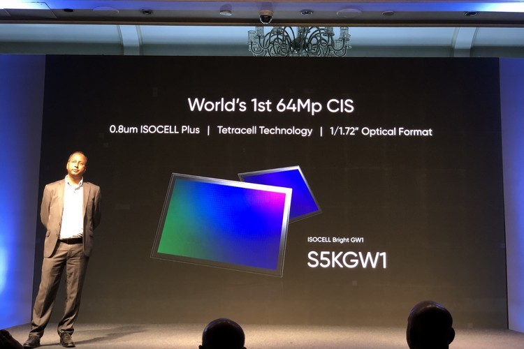 Trang web giới thiệu điện thoại 64MP của Realme
