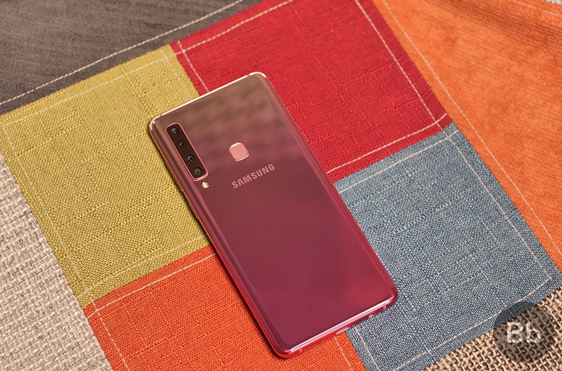 Viền màn hình của Samsung Galaxy A9