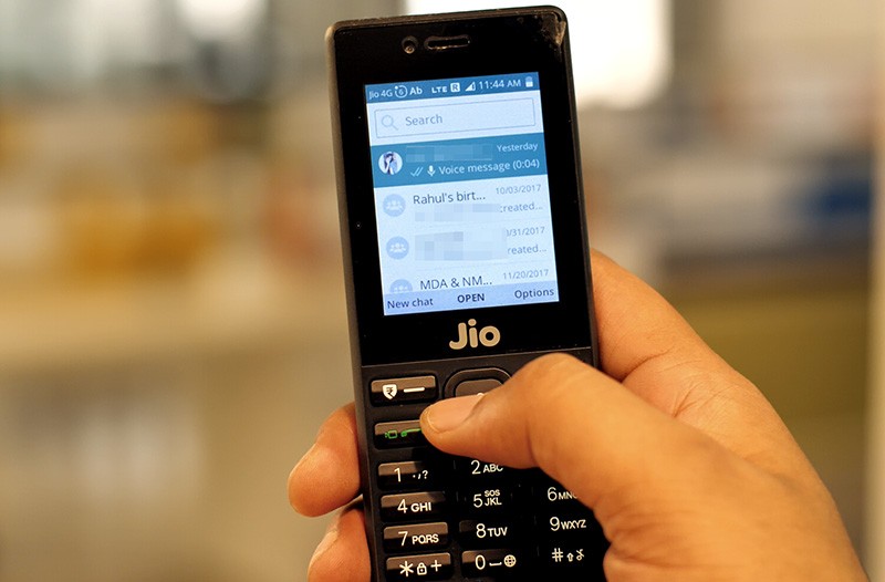 JioPhone Cập Nhật Mới: WhatsApp, YouTube và Hơn Thế Nữa