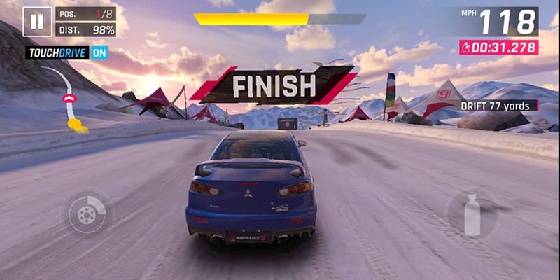 ZenFone Max Pro M1 chơi Asphalt 9: Legends