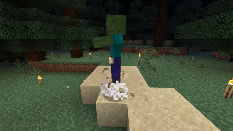 Zombie giẫm đạp lên trứng rùa trong Minecraft